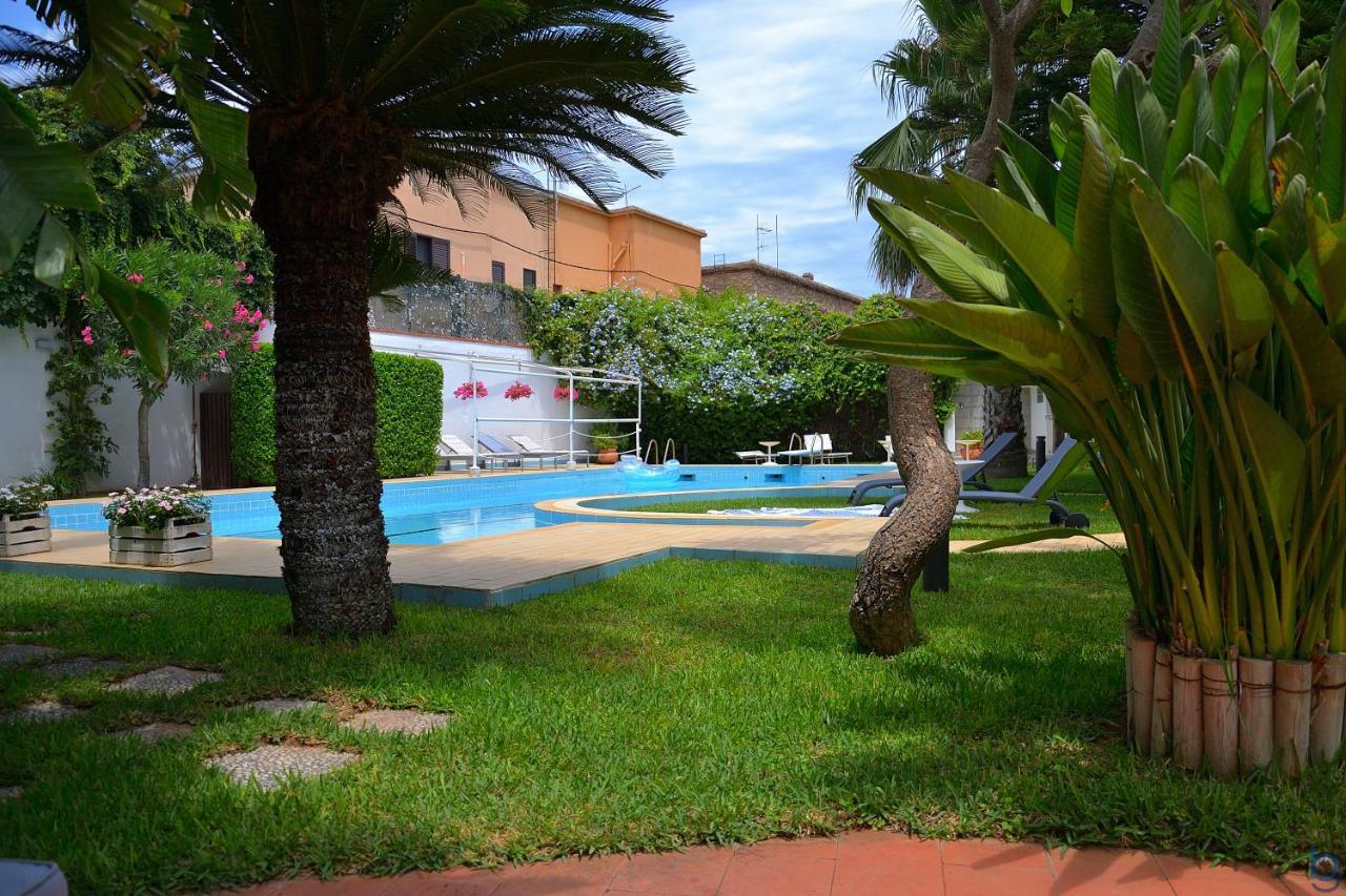 B&B Mondello Resort Экстерьер фото