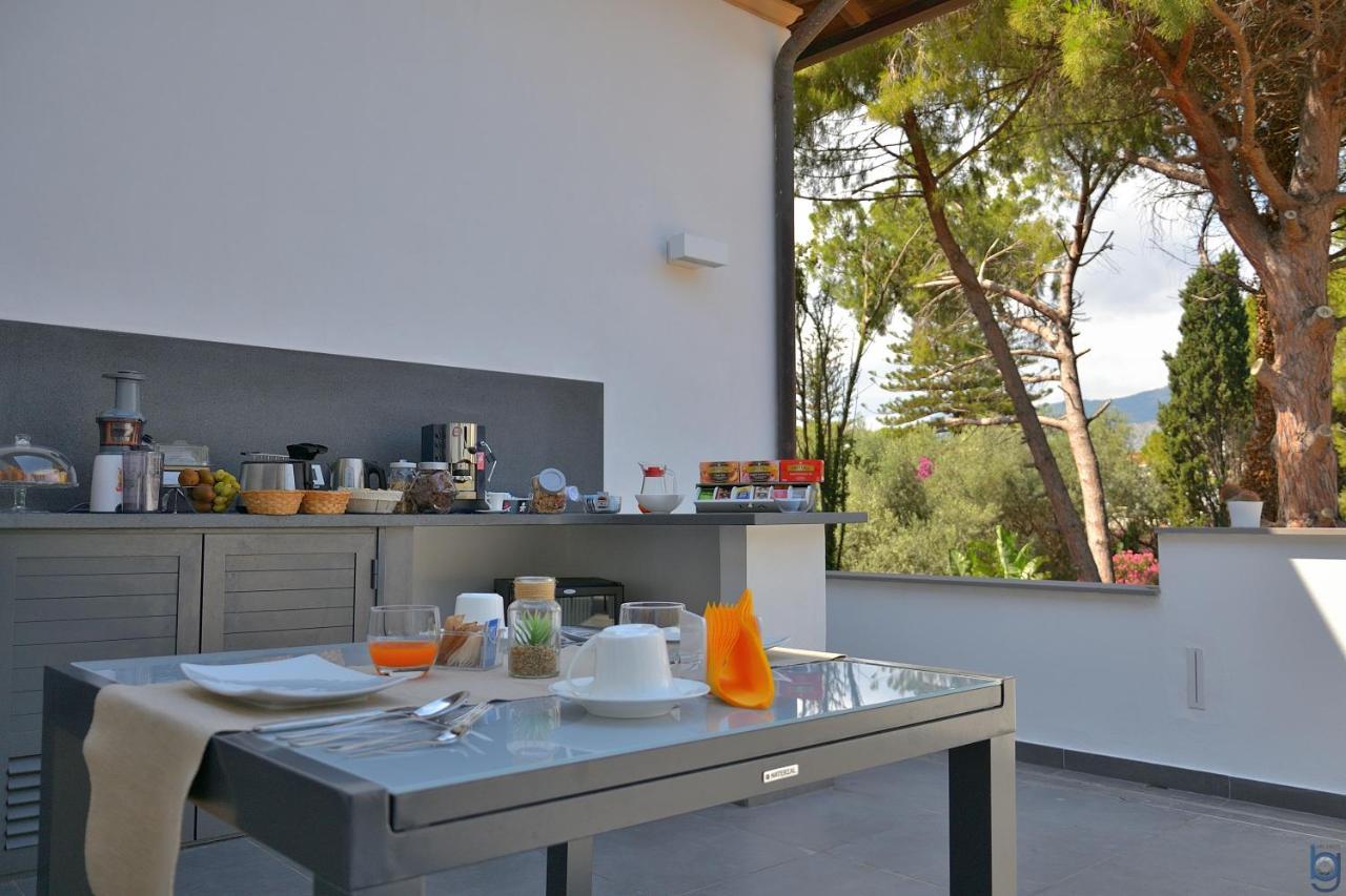 B&B Mondello Resort Экстерьер фото
